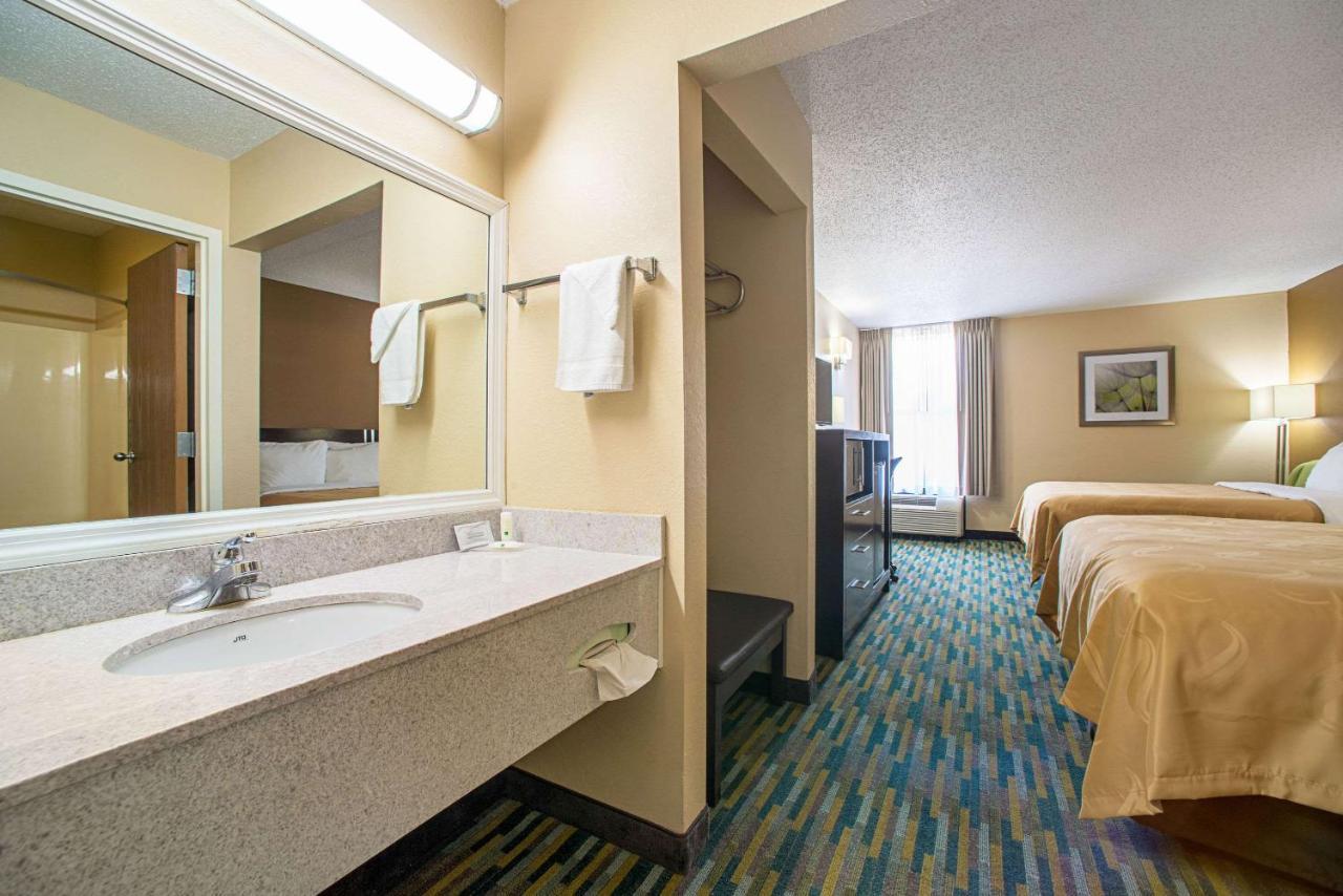 Quality Inn Near Six Flags St. Louis Pacific Extérieur photo